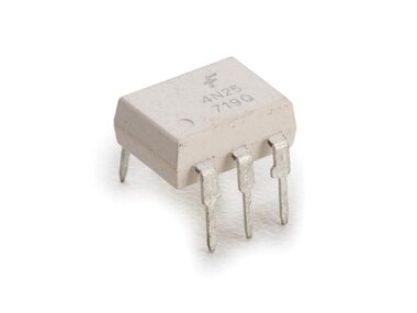 OPTO-ISOLATOR MET TRANSISTORUITGANG Vdc=2500V / CTR=50 (4N25)